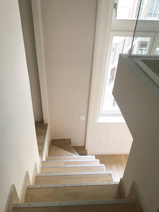 Stylish Apartment Near The River Budapest Extérieur photo