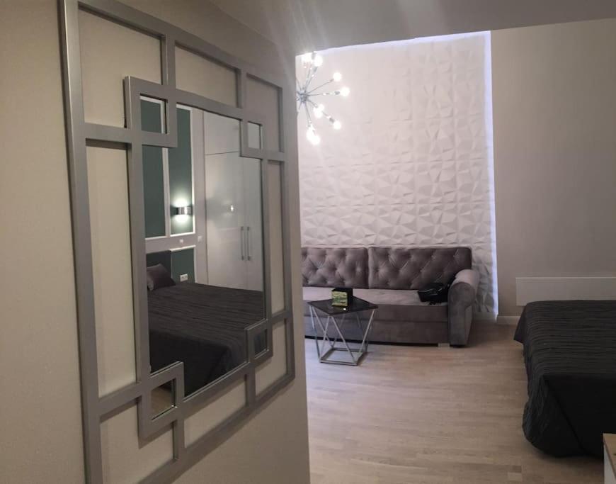 Stylish Apartment Near The River Budapest Extérieur photo