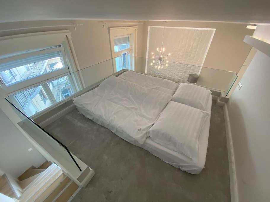Stylish Apartment Near The River Budapest Extérieur photo